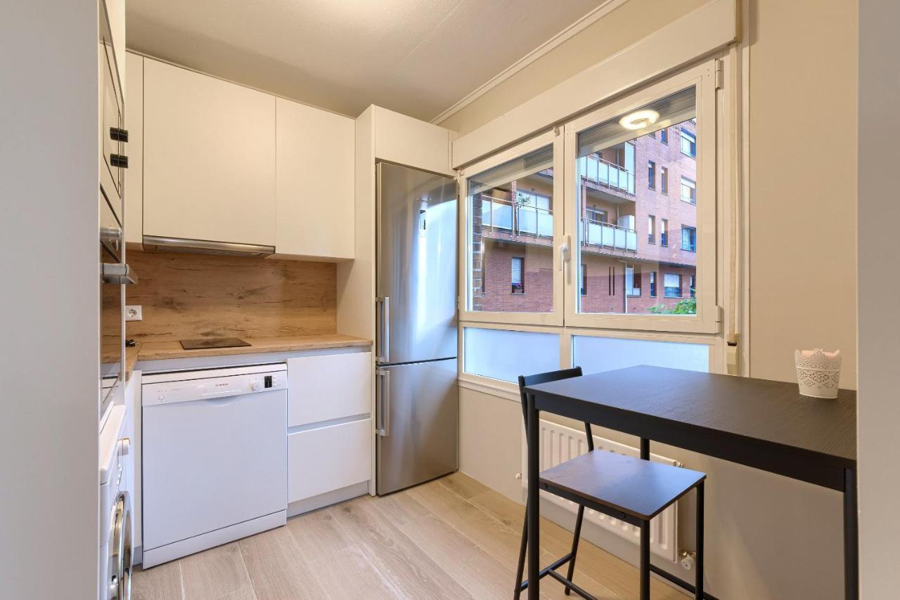 Vivienda Turistica Reformada En Zona Residencial Con Garaje Y Wifi Apartment Bilbao Bagian luar foto