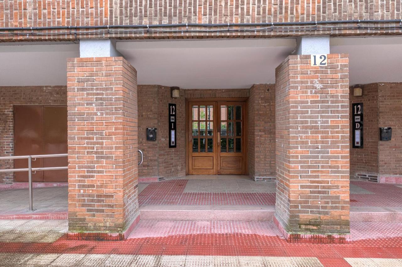 Vivienda Turistica Reformada En Zona Residencial Con Garaje Y Wifi Apartment Bilbao Bagian luar foto