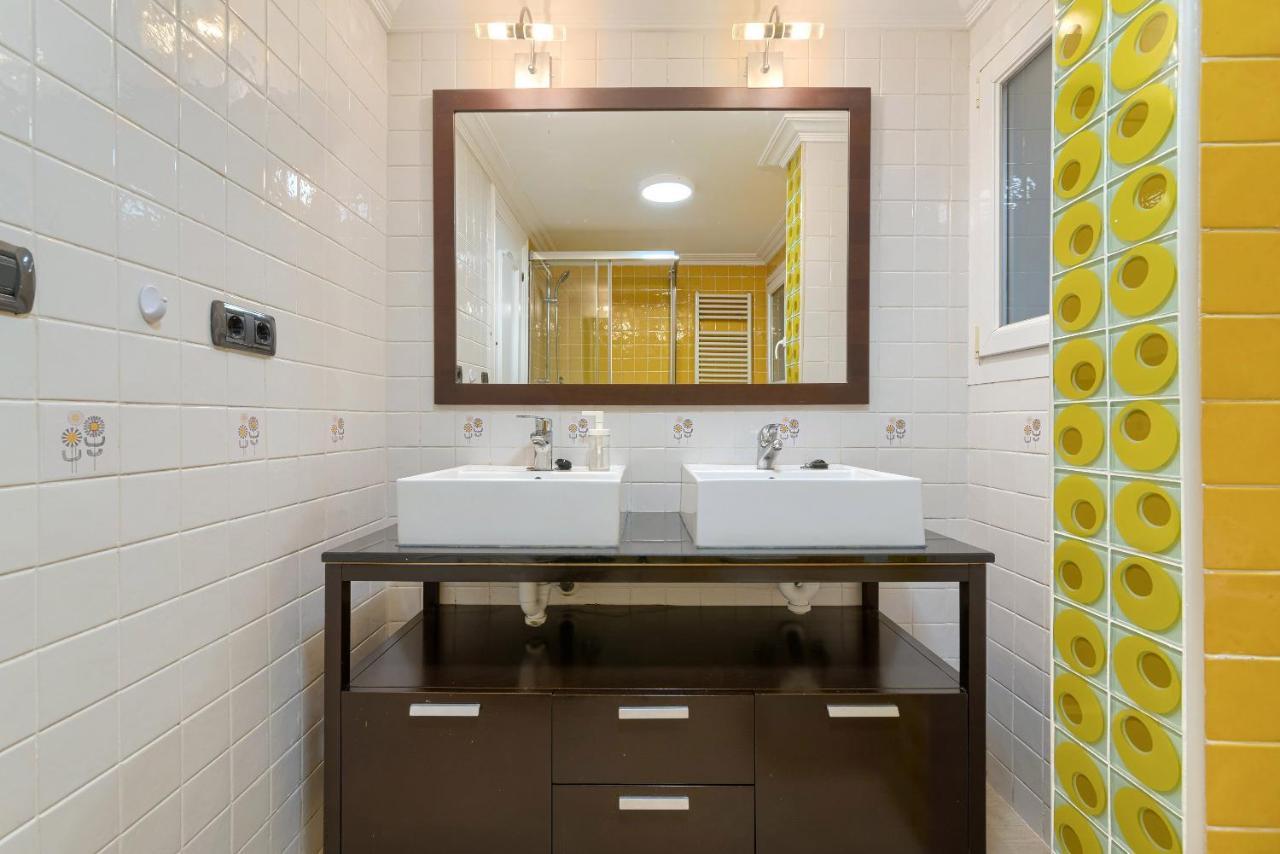 Vivienda Turistica Reformada En Zona Residencial Con Garaje Y Wifi Apartment Bilbao Bagian luar foto
